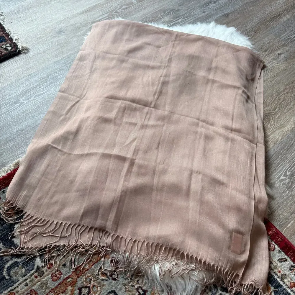 Vintage Luxurious Fringe Soft Scarf/Shawl/Wrap